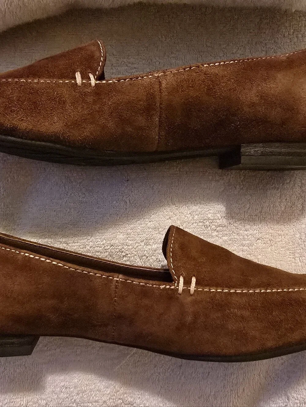 White Mountain Genuine Leather Suede Slip On Loafer Flats Brown 6 EUC